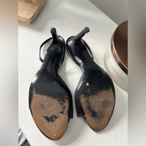 Burberry Black Knotted Heels - Picture 5 of 7